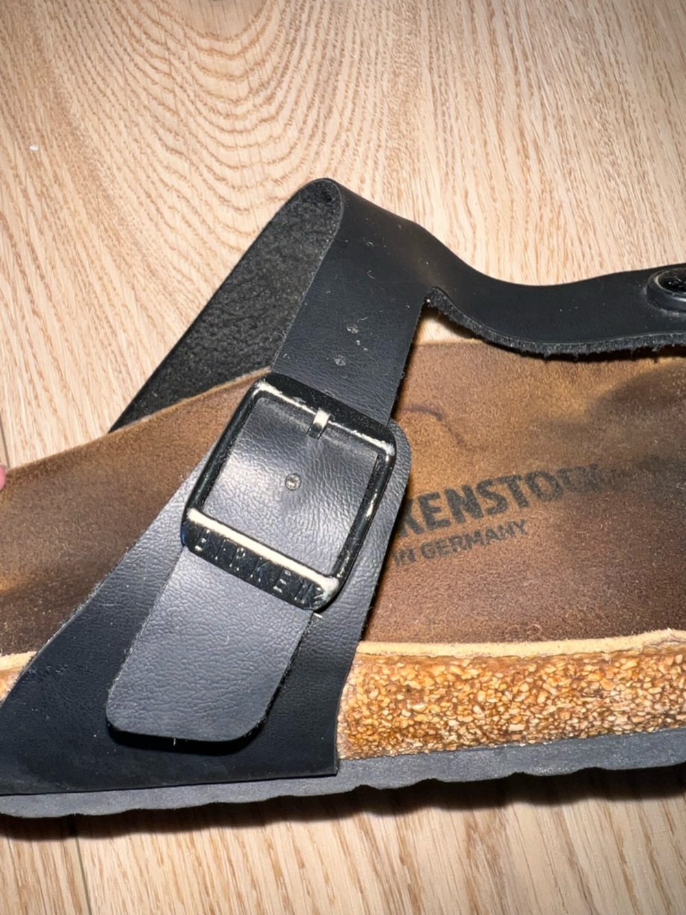 Birkenstock Black Thong Sandals - Picture 7 of 8